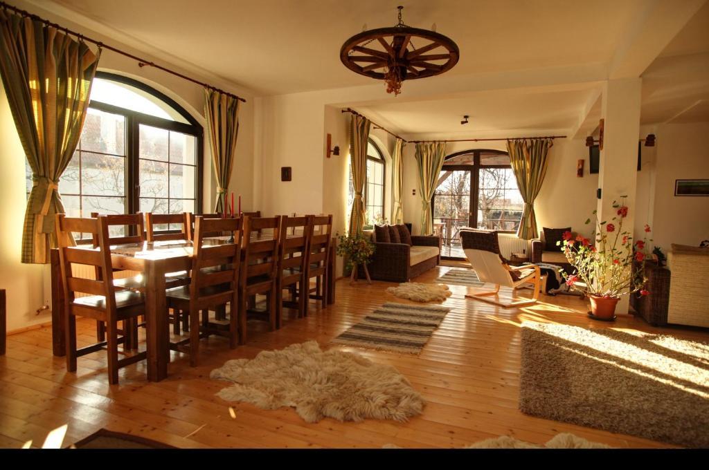 Casa Mosului - Transfagarasan Bed & Breakfast Cartisoara Luaran gambar